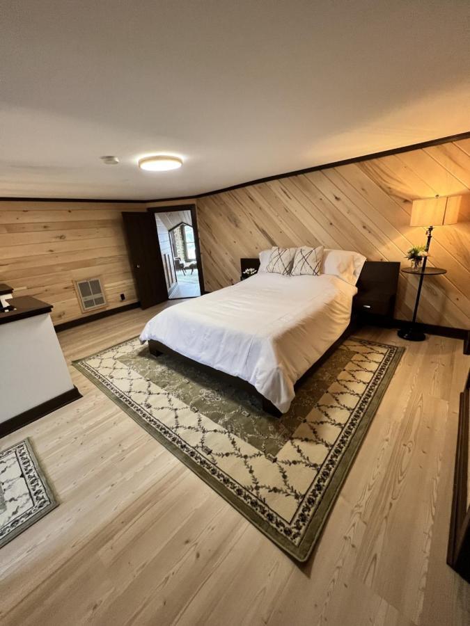 Monterey Inn Экстерьер фото