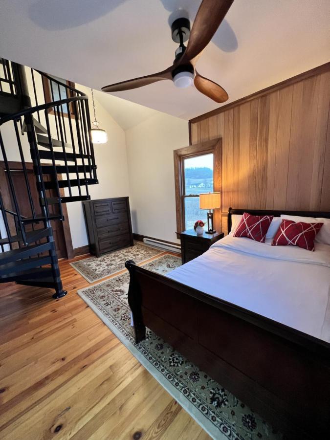 Monterey Inn Экстерьер фото